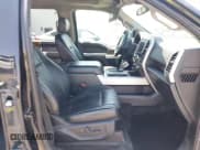 ✅ 2019 Ford F-150 XL • VIN: 1FTFW1E43KFA43726 • Lot: 42459027. Wystawiony na IAAI z przebiegiem 92 926 mil. Bezpłatny archiwum sprzedaży aukcyjnych z USA i szczegółowy raport historii pojazdu na DreamBid. Zdjęcie 5.