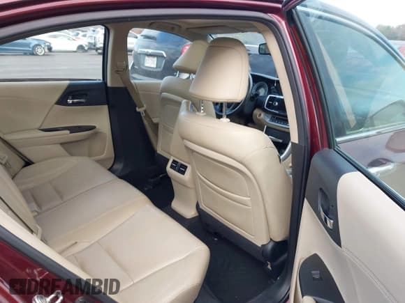 ✅ 2013 Honda Accord EX-L • VIN: 1HGCR3F85DA019324 • Lot: 43592075. Listed on IAAI with 209,290 mi. Free auction sales archive from the USA and detailed vehicle history report at DreamBid. Image 8.