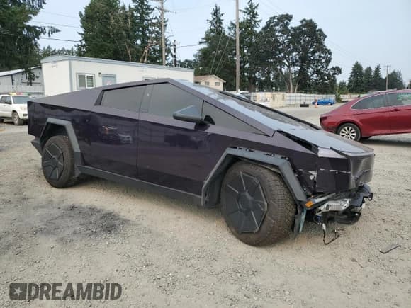 ✅ 2024 Tesla Cybertruck • VIN: 7G2CEHED8RA004055 • Lot: 71712615. Listed on Copart with 12,797 mi. Free auction sales archive from the USA and detailed vehicle history report at DreamBid. Image 4.