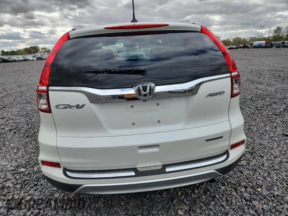 ✅ 2016 Honda CR-V Touring • VIN: 5J6RM4H91GL101783 • Lot: 82657945. Wystawiony na Copart z przebiegiem 98 451 mil. Bezpłatny archiwum sprzedaży aukcyjnych z USA i szczegółowy raport historii pojazdu na DreamBid. Zdjęcie 6.