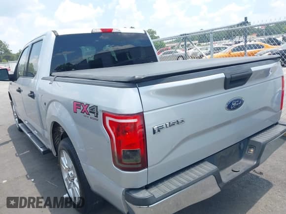 ✅ 2017 Ford F-150 XL • VIN: 1FTEW1C86HKC92443 • Lot: 42579782. Listed on IAAI with 224,178 mi. Free auction sales archive from the USA and detailed vehicle history report at DreamBid. Image 3.