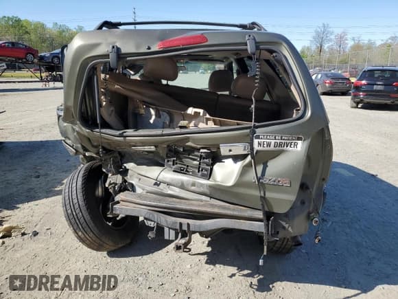 ✅ 2002 Mazda Tribute LX • VIN: 4F2CU09102KM22032 • Лот: 53620505. Опубликован ранее на Copart с пробегом 230 387 миль. Бесплатный доступ к архиву аукционных продаж из США и подробный отчёт об истории автомобиля на DreamBid. Изображение 6.