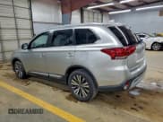 ✅ 2020 Mitsubishi Outlander SE • VIN: JA4AD3A37LZ017889 • Lot: 94762795. Wystawiony na Copart z przebiegiem Nie podano. Bezpłatny archiwum sprzedaży aukcyjnych z USA i szczegółowy raport historii pojazdu na DreamBid. Zdjęcie 2.
