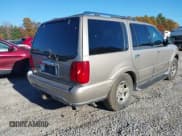 ✅ 2002 Lincoln Navigator • VIN: 5LMFU28R32LJ08605 • Лот: 43526040. Опубликован ранее на IAAI с пробегом 80 254 миль. Бесплатный доступ к архиву аукционных продаж из США и подробный отчёт об истории автомобиля на DreamBid. Изображение 4.