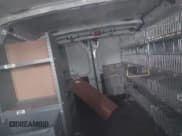 ✅ 2016 Ford Transit Cargo • VIN: 1FTYE1YM6GKB08669 • Lot: 42159212. Wystawiony na IAAI z przebiegiem 278 491 mil. Bezpłatny archiwum sprzedaży aukcyjnych z USA i szczegółowy raport historii pojazdu na DreamBid. Zdjęcie 8.