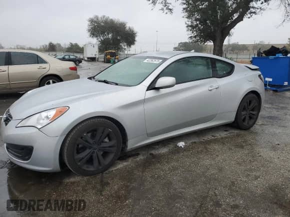 2012 Hyundai Genesis Coupe 2.0T z VIN KMHHT6KD2CU074526, wystawiony jako Copart lot #42262575 z przebiegiem 148 710 mil mil oraz Szkoda całkowita • Salvage title. Historia ofert i sprzedaży dostępna na DreamBid. Obrazek 1.