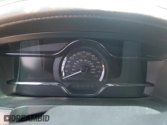 ✅ 2014 Lincoln MKS • VIN: 1LNHL9EK9EG601331 • Лот: 49924935. Опубликован ранее на Copart с пробегом 86 099 миль. Бесплатный доступ к архиву аукционных продаж из США и подробный отчёт об истории автомобиля на DreamBid. Изображение 9.