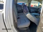 ✅ 2018 Chevrolet Colorado 2WD Work Truck • VIN: 1GCGSBEN5J1102673 • Lot: 94310535. Wystawiony na Copart z przebiegiem 99 593 mil. Bezpłatny archiwum sprzedaży aukcyjnych z USA i szczegółowy raport historii pojazdu na DreamBid. Zdjęcie 10.