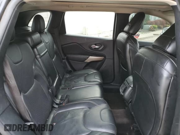 ✅ 2018 Jeep Cherokee Limited • VIN: 1C4PJMDXXJD610119 • Лот: 51222755. Опубликован ранее на Copart с пробегом 137 303 миль. Бесплатный доступ к архиву аукционных продаж из США и подробный отчёт об истории автомобиля на DreamBid. Изображение 11.