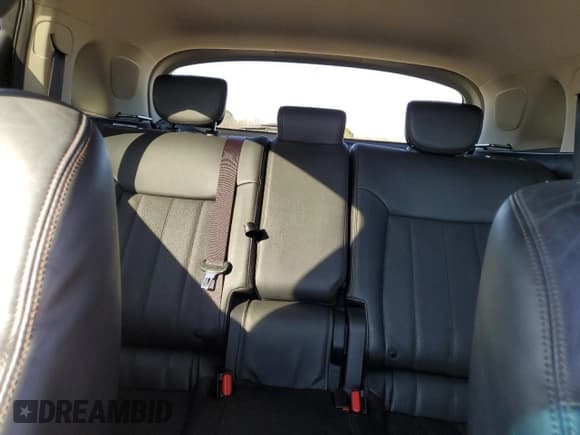 ✅ 2016 Infiniti QX70 • VIN: JN8CS1MUXGM671452 • Lot: 43776495. Listed on Copart with 192,412 mi. Free auction sales archive from the USA and detailed vehicle history report at DreamBid. Image 10.