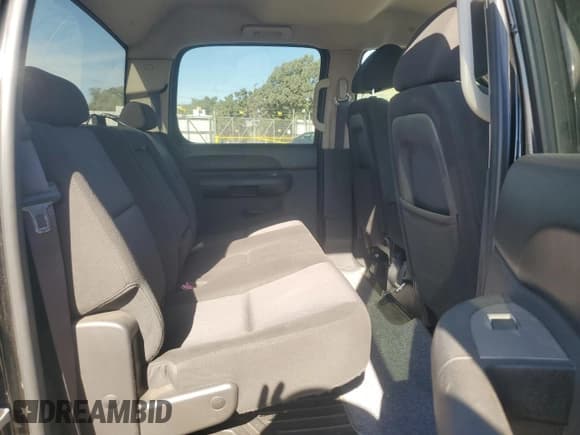 ✅ 2011 Chevrolet Silverado 1500 Xtra Fuel Economy • VIN: 3GCPCSE39BG240859 • Lot: 76621064. Listed on Copart with 155,431 mi. Free auction sales archive from the USA and detailed vehicle history report at DreamBid. Image 10.