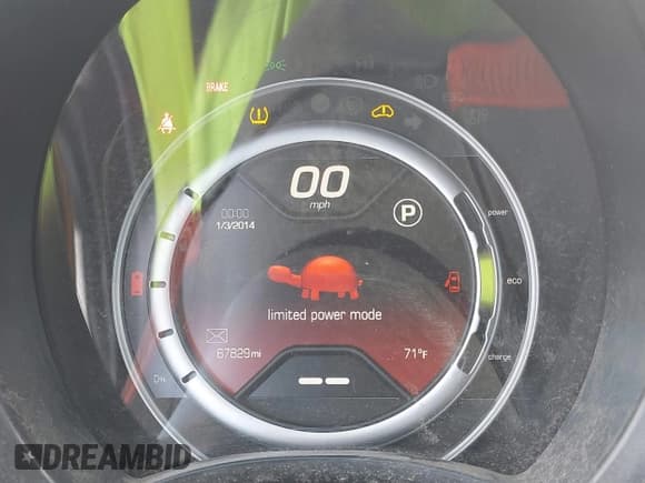 ✅ 2015 FIAT 500e • VIN: 3C3CFFGE0FT549763 • Lot: 43750549. Wystawiony na IAAI z przebiegiem 67 829 mil. Bezpłatny archiwum sprzedaży aukcyjnych z USA i szczegółowy raport historii pojazdu na DreamBid. Zdjęcie 7.