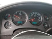 ✅ 2008 Chevrolet Suburban 3LT • VIN: 3GNFK163X8G276423 • Lot: 69371624. Wystawiony na Copart z przebiegiem 200 903 mil. Bezpłatny archiwum sprzedaży aukcyjnych z USA i szczegółowy raport historii pojazdu na DreamBid. Zdjęcie 9.