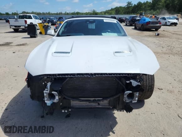 ✅ 2021 Ford Mustang EcoBoost • VIN: 1FATP8UH4M5106165 • Lot: 63320955. Wystawiony na Copart z przebiegiem 83 865 mil. Bezpłatny archiwum sprzedaży aukcyjnych z USA i szczegółowy raport historii pojazdu na DreamBid. Zdjęcie 5.