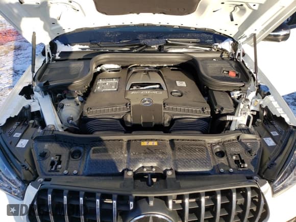 ✅ 2024 Mercedes-Benz GLE 63 S AMG • VIN: 4JGFD8KB8RB133338 • Lot: 41456825. Listed on Copart with 3,976 mi. Free auction sales archive from the USA and detailed vehicle history report at DreamBid. Image 12.