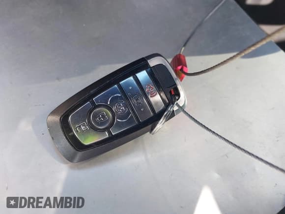 ✅ 2019 Ford Explorer XLT • VIN: 1FM5K7D8XKGA04281 • Lot: 43438902. Wystawiony na IAAI z przebiegiem 88 054 mil. Bezpłatny archiwum sprzedaży aukcyjnych z USA i szczegółowy raport historii pojazdu na DreamBid. Zdjęcie 11.