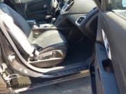 ✅ 2013 GMC Terrain SLT • VIN: 2GKFLVEKXD6193557 • Lot: 42670895. Wystawiony na IAAI z przebiegiem 169 041 mil. Bezpłatny archiwum sprzedaży aukcyjnych z USA i szczegółowy raport historii pojazdu na DreamBid. Zdjęcie 5.