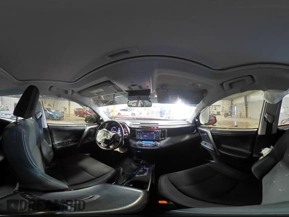 ✅ 2017 Toyota RAV4 XLE • VIN: JTMRFREV4HJ114376 • Lot: 90392725. Listed on Copart with 107,031 mi. Free auction sales archive from the USA and detailed vehicle history report at DreamBid. Image 16.