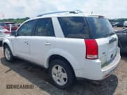 ✅ 2006 Saturn VUE • VIN: 5GZCZ53496S887155 • Lot: 42608250. Wystawiony na IAAI z przebiegiem 226 929 mil. Bezpłatny archiwum sprzedaży aukcyjnych z USA i szczegółowy raport historii pojazdu na DreamBid. Zdjęcie 3.