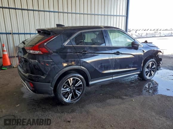 ✅ 2025 Mitsubishi Eclipse Cross SE • VIN: JA4ATWAA8SZ032743 • Lot: 95990805. Listed on Copart with 12,446 mi. Free auction sales archive from the USA and detailed vehicle history report at DreamBid. Image 3.