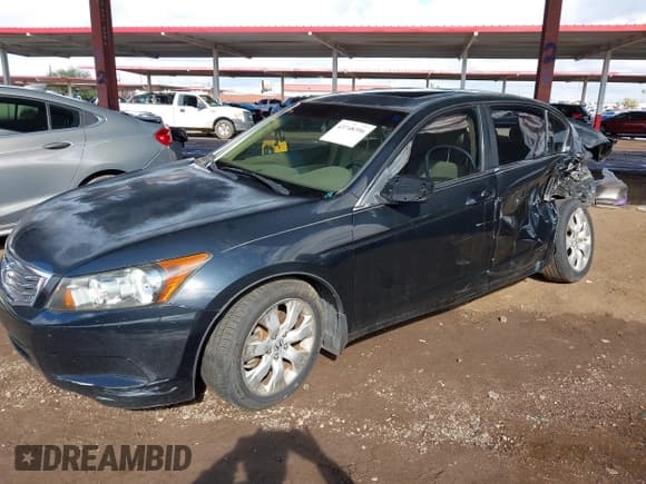 ✅ 2009 Honda Accord EX-L • VIN: JHMCP26839C001039 • Lot: 43748396. Wystawiony na IAAI z przebiegiem 168 757 mil. Bezpłatny archiwum sprzedaży aukcyjnych z USA i szczegółowy raport historii pojazdu na DreamBid. Zdjęcie 17.