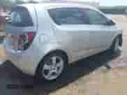 2016 Chevrolet Sonic LTZ с VIN 1G1JE6SB5G4139656, выставлен на аукционе IAAI как лот 43055166 с пробегом 137 308 миль миль и . История ставок и продаж доступна на DreamBid. Изображение 4.