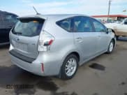 ✅ 2013 Toyota Prius Three • VIN: JTDZN3EU7D3217524 • Лот: 43409097. Опубликован ранее на IAAI с пробегом 143 499 миль. Бесплатный доступ к архиву аукционных продаж из США и подробный отчёт об истории автомобиля на DreamBid. Изображение 4.