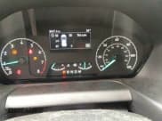 ✅ 2024 Ford Transit Cargo • VIN: 1FTYE1Y89RKA72434 • Lot: 40788108. Wystawiony na IAAI z przebiegiem 9 647 mil. Bezpłatny archiwum sprzedaży aukcyjnych z USA i szczegółowy raport historii pojazdu na DreamBid. Zdjęcie 7.