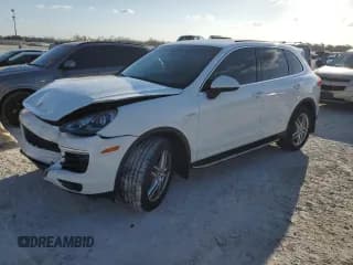 ✅ 2016 Porsche Cayenne Diesel • VIN: WP1AF2A29GKA44400 • Lot: 77565754. Wystawiony na Copart z przebiegiem 32 904 mil. Bezpłatny archiwum sprzedaży aukcyjnych z USA i szczegółowy raport historii pojazdu na DreamBid. Zdjęcie 1.