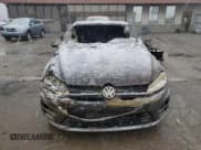 ✅ 2016 Volkswagen Golf R • VIN: WVWUF7AU7GW051559 • Lot: 79423603. Wystawiony na Copart z przebiegiem Nie podano. Bezpłatny archiwum sprzedaży aukcyjnych z USA i szczegółowy raport historii pojazdu na DreamBid. Zdjęcie 5.