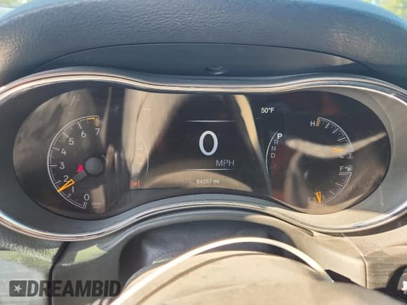 ✅ 2020 Jeep Grand Cherokee Limited • VIN: 1C4RJFBG3LC334639 • Lot: 87038155. Wystawiony na Copart z przebiegiem 84 357 mil. Bezpłatny archiwum sprzedaży aukcyjnych z USA i szczegółowy raport historii pojazdu na DreamBid. Zdjęcie 9.