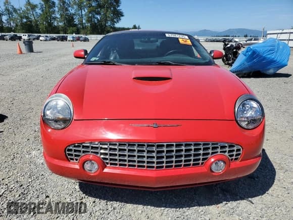 ✅ 2003 Ford Thunderbird Deluxe • VIN: 1FAHP60A83Y112471 • Lot: 67081235. Listed on Copart with Not provided. Free auction sales archive from the USA and detailed vehicle history report at DreamBid. Image 5.