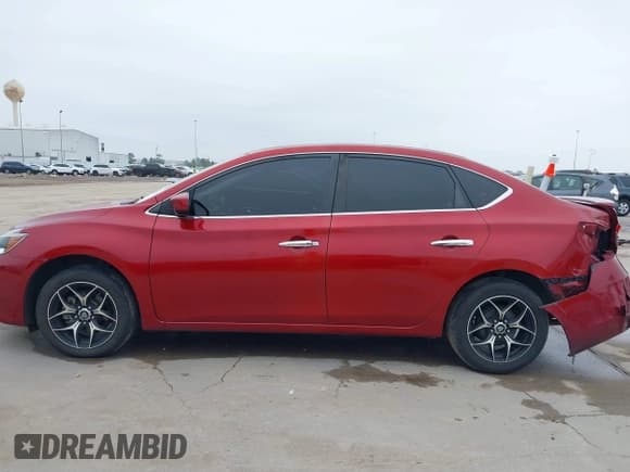 ✅ 2017 Nissan Sentra SL • VIN: 3N1AB7APXHY380603 • Lot: 41417877. Listed on IAAI with 101,955 mi. Free auction sales archive from the USA and detailed vehicle history report at DreamBid. Image 15.