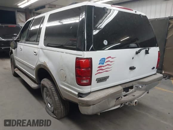 ✅ 2001 Ford Expedition Eddie Bauer • VIN: 1FMPU18L91LB73986 • Lot: 40751322. Listed on IAAI with 336,305 mi. Free auction sales archive from the USA and detailed vehicle history report at DreamBid. Image 3.