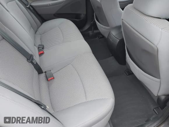 ✅ 2011 Hyundai Sonata GLS • VIN: 5NPEB4AC5BH163359 • Lot: 43555577. Listed on IAAI with 98,169 mi. Free auction sales archive from the USA and detailed vehicle history report at DreamBid. Image 8.