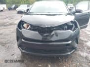 ✅ 2019 Toyota C-HR XLE • VIN: NMTKHMBX6KR086366 • Лот: 43015645. Опубликован ранее на IAAI с пробегом 167 218 миль. Бесплатный доступ к архиву аукционных продаж из США и подробный отчёт об истории автомобиля на DreamBid. Изображение 6.