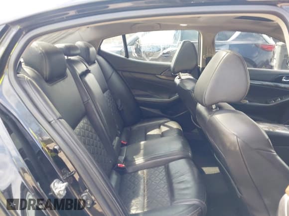 ✅ 2017 Nissan Maxima S • VIN: 1N4AA6AP4HC448368 • Lot: 41791415. Listed on IAAI with 171,108 mi. Free auction sales archive from the USA and detailed vehicle history report at DreamBid. Image 8.