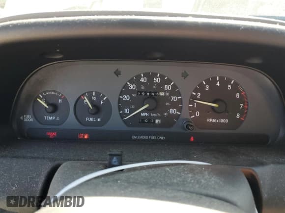 ✅ 1993 Ford Escort • VIN: 3FAPP15J0PR178136 • Lot: 55252715. Listed on Copart with 29,996 mi. Free auction sales archive from the USA and detailed vehicle history report at DreamBid. Image 9.