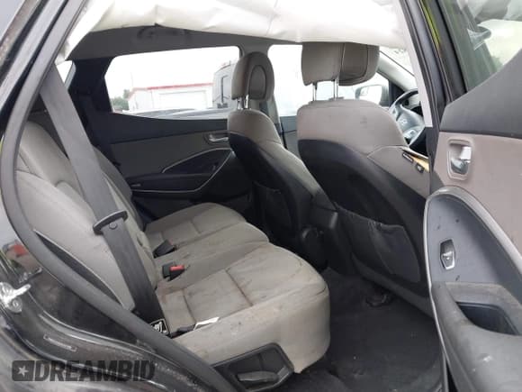 ✅ 2018 Hyundai Santa Fe 2.4L • VIN: 5NMZU3LB9JH107298 • Лот: 42681824. Опубликован ранее на IAAI с пробегом 149 967 миль. Бесплатный доступ к архиву аукционных продаж из США и подробный отчёт об истории автомобиля на DreamBid. Изображение 8.