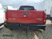 2006 Dodge 3500 SLT z VIN 3D7MX48C46G119473, wystawiony jako Copart lot #55405625 z przebiegiem 341 093 mil mil oraz Szkoda całkowita • Salvage title. Historia ofert i sprzedaży dostępna na DreamBid. Obrazek 6.