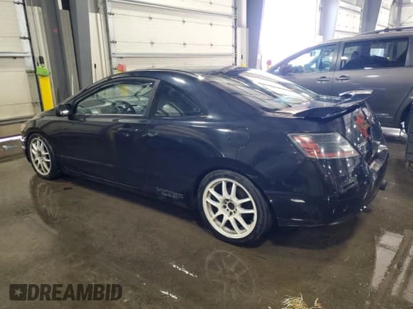 ✅ 2006 Honda Civic Si • VIN: 2HGFG215X6H703915 • Lot: 92461195. Wystawiony na Copart z przebiegiem 213 376 mil. Bezpłatny archiwum sprzedaży aukcyjnych z USA i szczegółowy raport historii pojazdu na DreamBid. Zdjęcie 2.