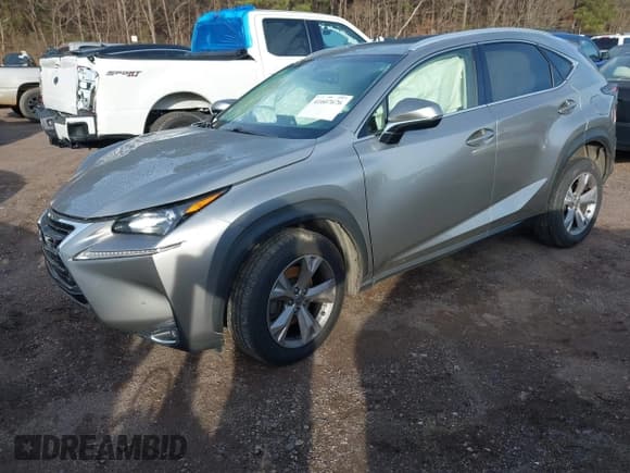 ✅ 2017 Lexus NX 200t • VIN: JTJYARBZXH2084759 • Lot: 42376298. Wystawiony na IAAI z przebiegiem 42 378 mil. Bezpłatny archiwum sprzedaży aukcyjnych z USA i szczegółowy raport historii pojazdu na DreamBid. Zdjęcie 2.