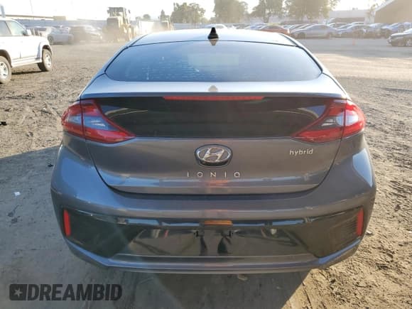 ✅ 2018 Hyundai Ioniq SEL • VIN: KMHC75LC2JU088924 • Lot: 48409715. Wystawiony na Copart z przebiegiem 121 912 mil. Bezpłatny archiwum sprzedaży aukcyjnych z USA i szczegółowy raport historii pojazdu na DreamBid. Zdjęcie 6.