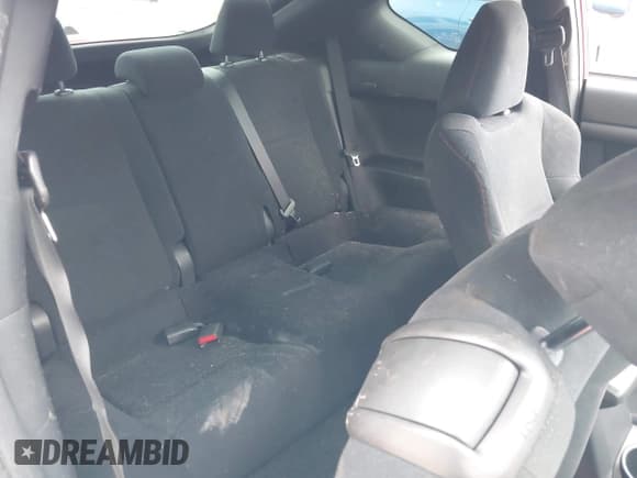 ✅ 2013 Scion tC • VIN: JTKJF5C73D3052311 • Lot: 42659985. Wystawiony na IAAI z przebiegiem 110 985 mil. Bezpłatny archiwum sprzedaży aukcyjnych z USA i szczegółowy raport historii pojazdu na DreamBid. Zdjęcie 8.