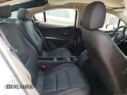 ✅ 2015 Chevrolet Volt • VIN: 1G1RB6E48FU118226 • Lot: 68071924. Wystawiony na Copart z przebiegiem 81 102 mil. Bezpłatny archiwum sprzedaży aukcyjnych z USA i szczegółowy raport historii pojazdu na DreamBid. Zdjęcie 10.