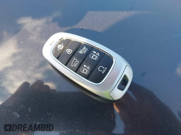 ✅ 2023 Hyundai Santa Fe Limited • VIN: 5NMS4DAL1PH627152 • Lot: 43349707. Wystawiony na IAAI z przebiegiem 14 227 mil. Bezpłatny archiwum sprzedaży aukcyjnych z USA i szczegółowy raport historii pojazdu na DreamBid. Zdjęcie 11.