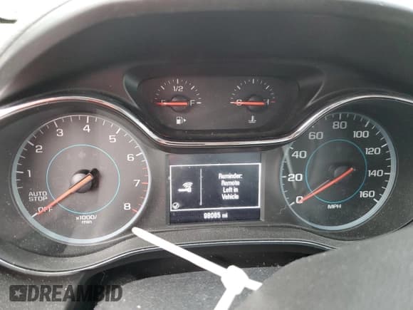 ✅ 2018 Chevrolet Cruze LT • VIN: 1G1BE5SM0J7111012 • Lot: 40078913. Listed on Copart with 98,085 mi. Free auction sales archive from the USA and detailed vehicle history report at DreamBid. Image 9.