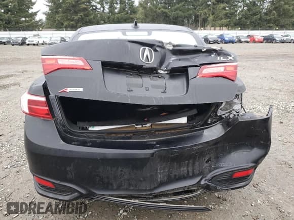 ✅ 2018 Acura ILX Premium • VIN: 19UDE2F89JA004895 • Lot: 45590335. Wystawiony na Copart z przebiegiem 28 984 mil. Bezpłatny archiwum sprzedaży aukcyjnych z USA i szczegółowy raport historii pojazdu na DreamBid. Zdjęcie 6.