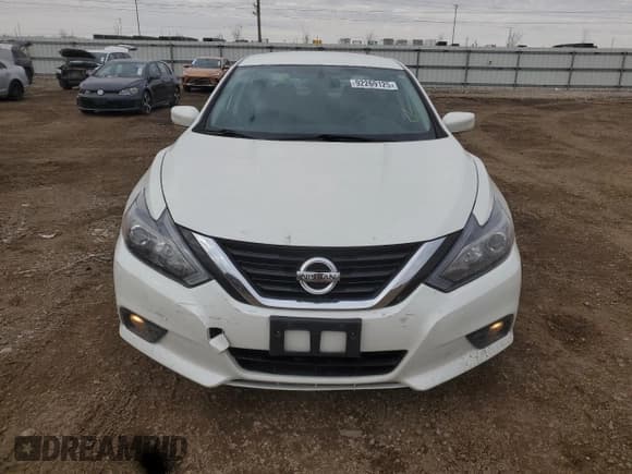 ✅ 2016 Nissan Altima SR • VIN: 1N4AL3AP8GC159162 • Lot: 92269125. Listed on Copart with 86,652 mi. Free auction sales archive from the USA and detailed vehicle history report at DreamBid. Image 5.