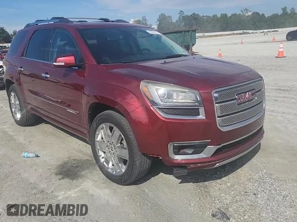✅ 2016 GMC Acadia Denali • VIN: 1GKKRTKDXGJ328647 • Lot: 65933315. Wystawiony na Copart z przebiegiem 154 004 mil. Bezpłatny archiwum sprzedaży aukcyjnych z USA i szczegółowy raport historii pojazdu na DreamBid. Zdjęcie 14.